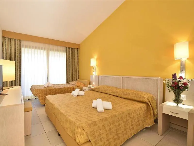 Hotel Club Baja Bianca San Teodoro