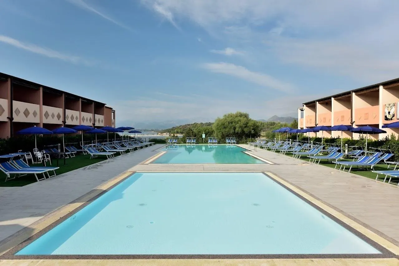 Hotel Club Baja Bianca San Teodoro  4*, San Teodoro (Sardinia) Italia