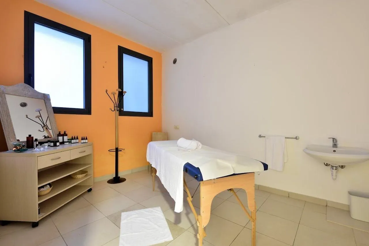 Hotel Club Baja Bianca San Teodoro  San Teodoro (Sardinia)