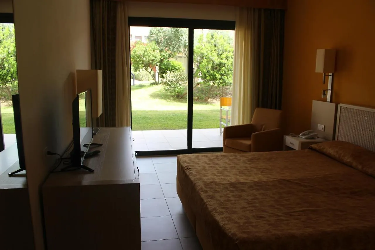 Hotel Club Baja Bianca San Teodoro