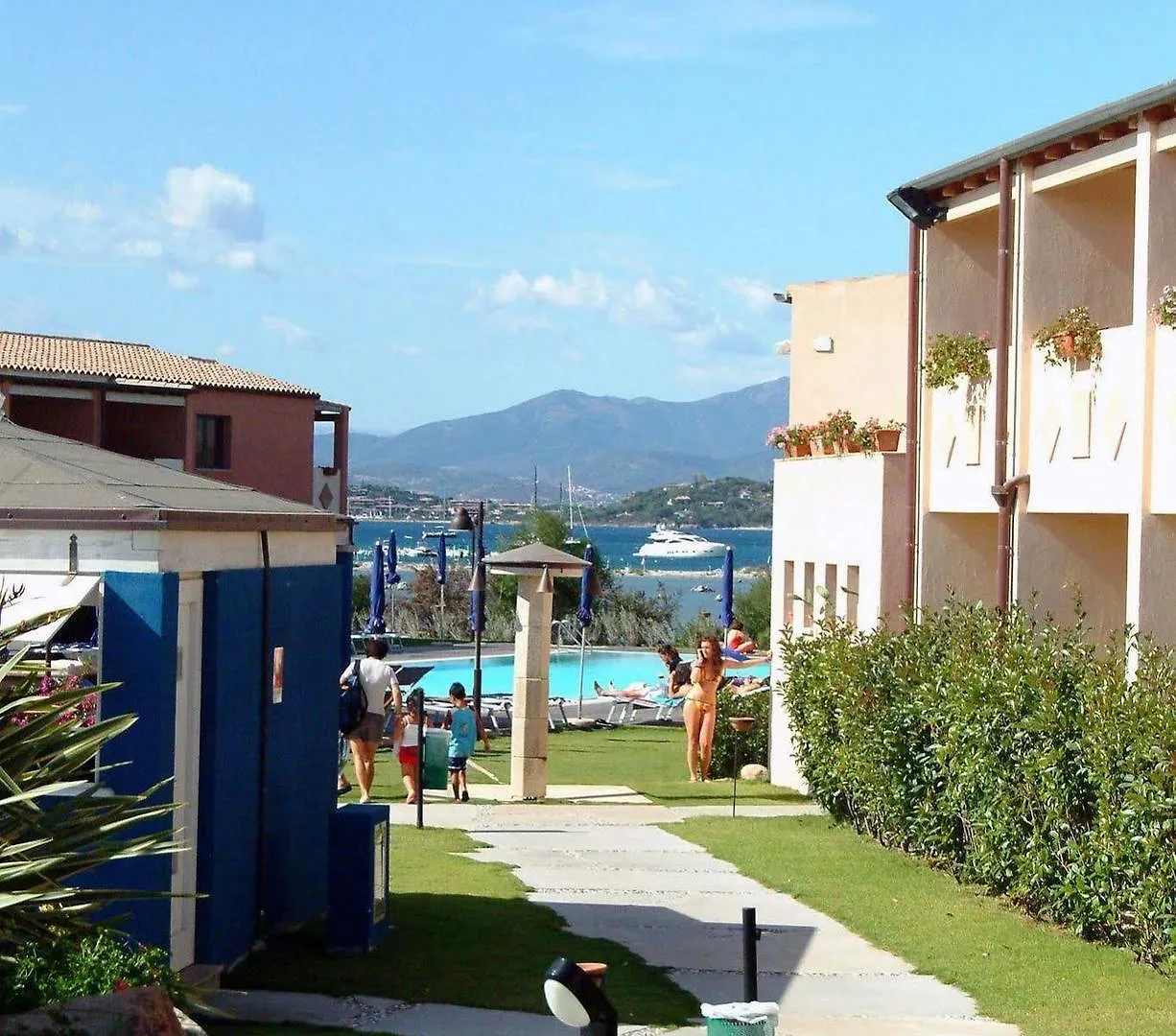 Hotel Club Baja Bianca San Teodoro   San Teodoro (Sardinia)