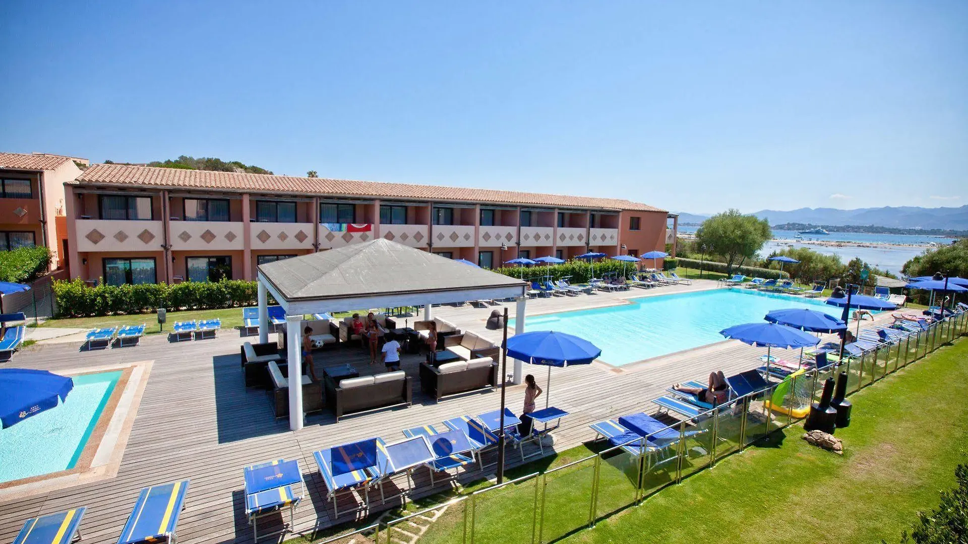 Hotel Club Baja Bianca San Teodoro  4*, San Teodoro (Sardinia) Italia